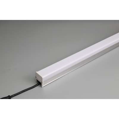 Outdoor good quality waterproof square  and curved face cover   linear light